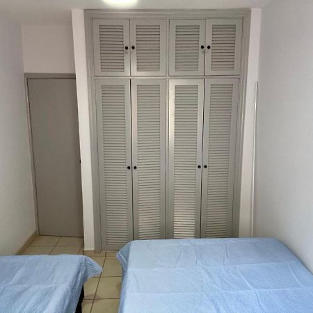 Apartamento 2 Guaruja Enseada 2 Dorm, 200M Praia Ed Carpentier Buitenkant foto