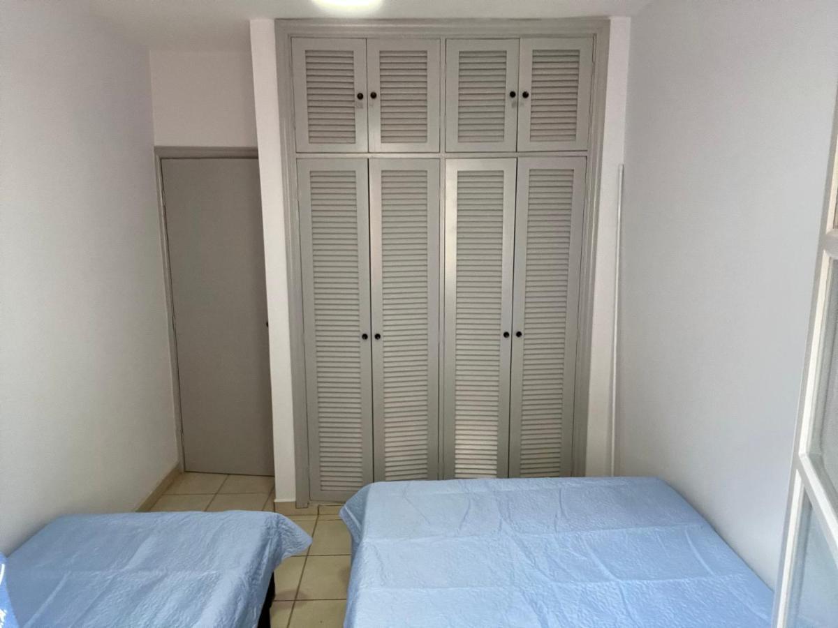 Apartamento 2 Guaruja Enseada 2 Dorm, 200M Praia Ed Carpentier Buitenkant foto