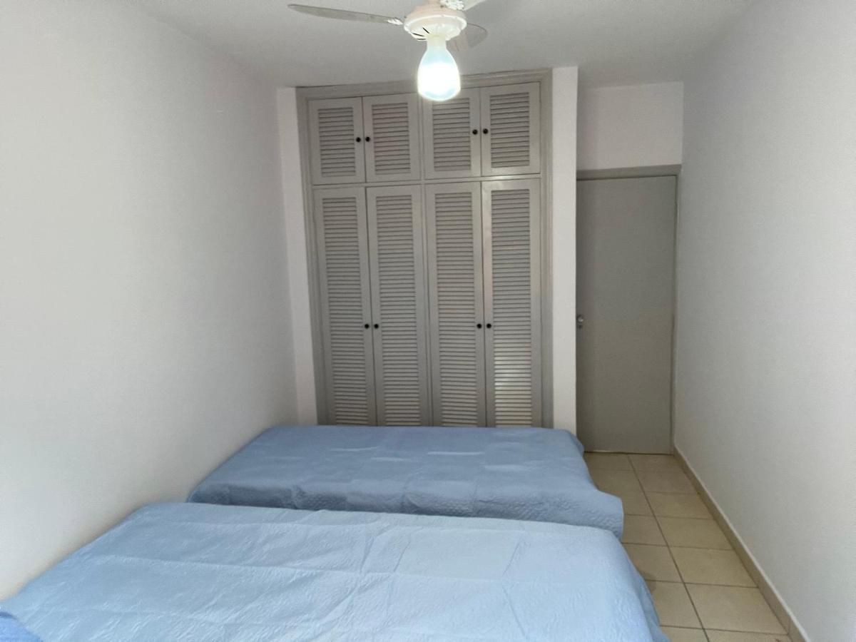 Apartamento 2 Guaruja Enseada 2 Dorm, 200M Praia Ed Carpentier Buitenkant foto